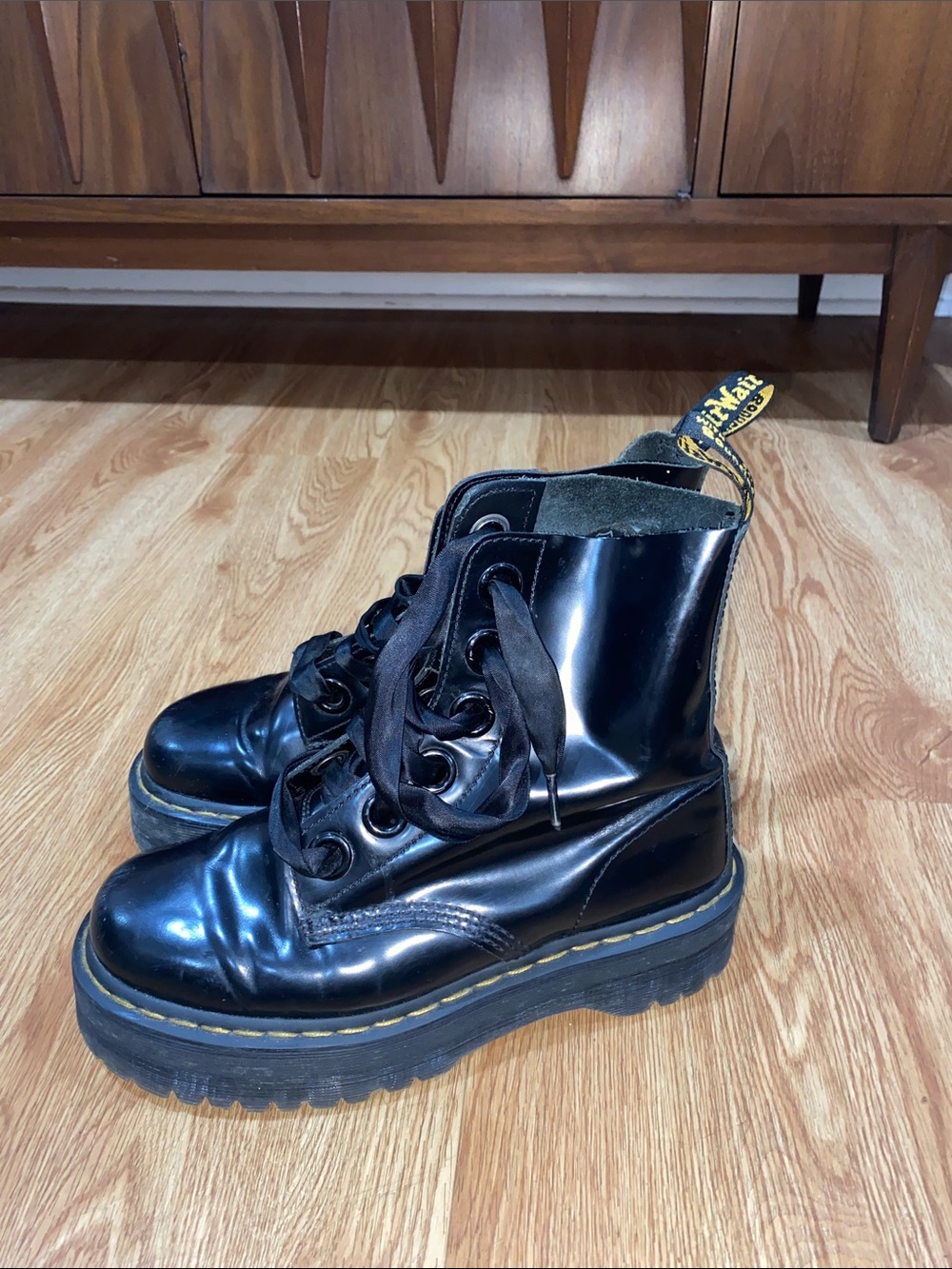 Dr marten Molly combat boots